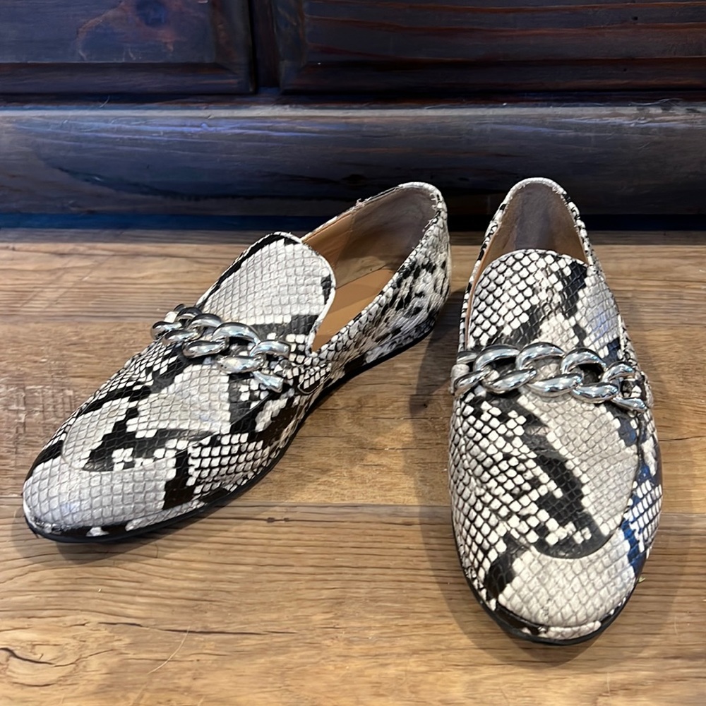 Aerosoles Loafer Style Shoes, Black/White Snake Skin Print w/ Silver Chain